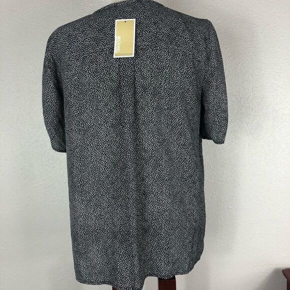 NWT Michael Kors Zipper Top Size Medium - Picture 6 of 7